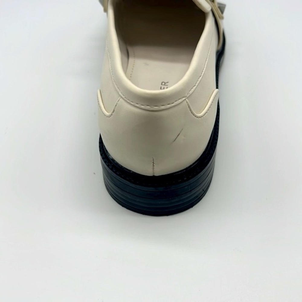 Marc Fisher - Hemmy White Leather With Silver Hardware Studs Slip On Loafers 6.5 - Picture 5 of 14
